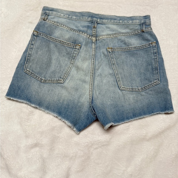 Frame Size 26 Denim Blue Jean Shorts with Frayed Hem - Picture 2 of 4